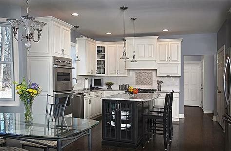 Kitchen paint colors with white cabinets. Pin on kitchen