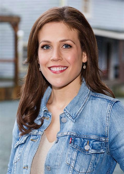 Erin Krakow ‘when Calls The Heart’ Convention At Jamestown In Langley Gotceleb