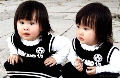 Japani Girls Twin Baby Boys Baby Girl Images Cute Twins