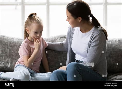 Child Consoling Love Mother Sad Hi Res Stock Photography And Images Alamy