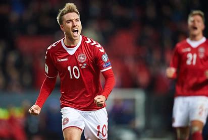 .21 christian eriksen 85 card at cheap price, check out the details of 85 christian eriksen in fut 21, find the best squad builder with 85 christian eriksen. FIFA World Cup (21 Days to go) : Team Profile - DENMARK ...