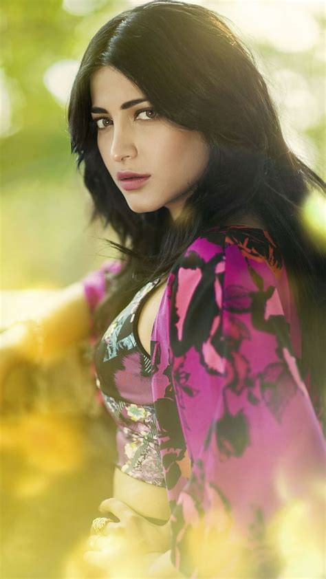 Actress Shruti Hassan Portrait Mobile Photo Wallpapers Share