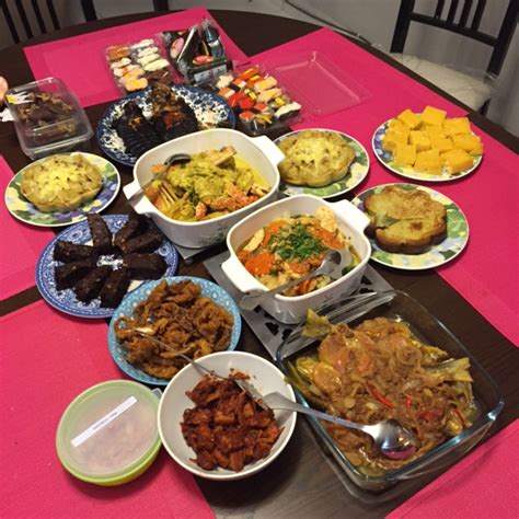 Berbagai resep makanan untuk berbuka puasa tentu sudah dipersiapkan untuk menyambut bulan suci ramadhan. CikLilyPutih The Lifestyle Blogger: Juadah Berbuka Puasa ...