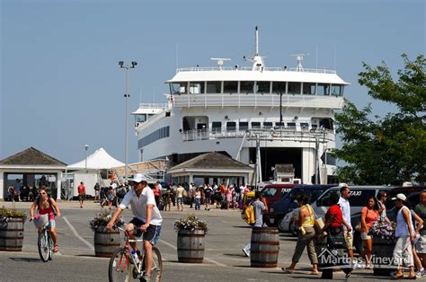 Vacation In Vineyard Haven On Marthas Vineyard Island