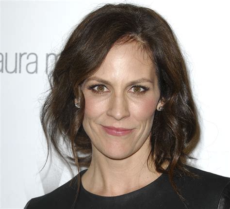 ‘the Haunting Of Hill House Annabeth Gish Set To Recur In Netflix Tv