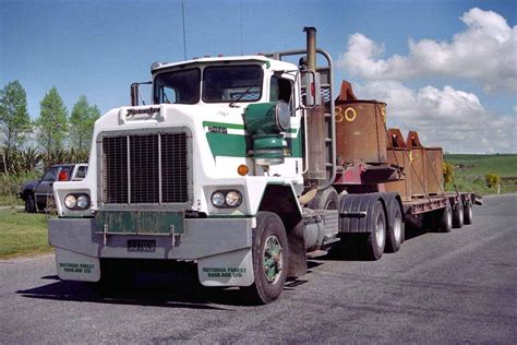 Pin By Steve Jones On Pacific Trucks Haulage Trucks Pacific