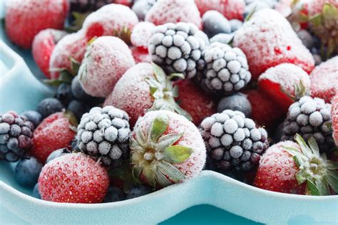 How To Freeze Fruits So You Can Use Them Later