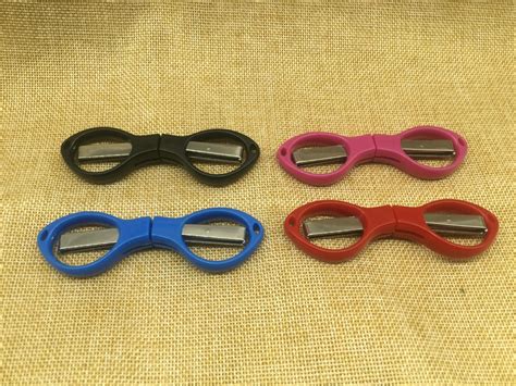 2021 Scissors Folding Glasses Scissors Stainless Steel Line Small 8 Word Manufacturer Direct