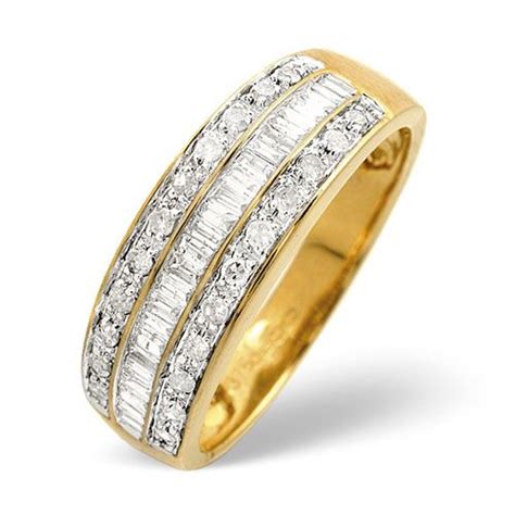 Today gold price is affected by various factors such as demand and supply, market scenarios across the globe and the strength of us dollar etc. Diamond Essentials 0.22 Ct Diamond Ring In 9 Carat White ...
