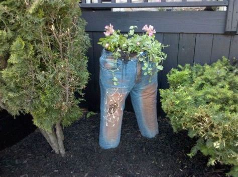 How To Make Blue Jeans Planters Video The Whoot Diy Old Jeans