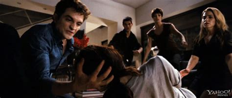 Movie Reviews Twilight Saga Breaking Dawn Part 1 Trailer Vampire