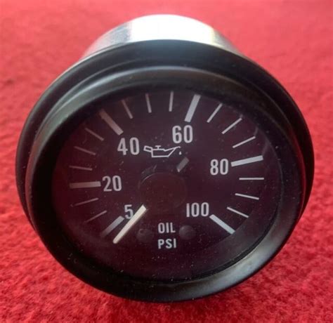 Peterbilt 379 Oil Pressure Gauge 377 362 378 359 375 330 385 357