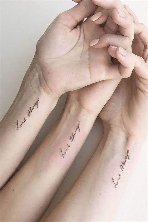 53 Delicate Wrist Tattoos For Your Upcoming Ink Session Tatuagem Em