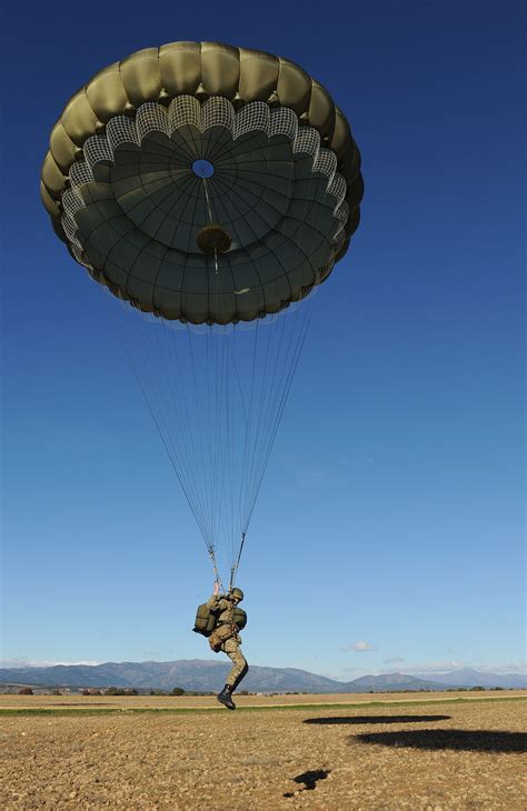 Free Photo Military Parachuters Activity Crew Exercise Free