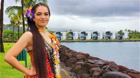 miss nauru alexandra melody pitcher journey to samoa for the commencement of miss pacific