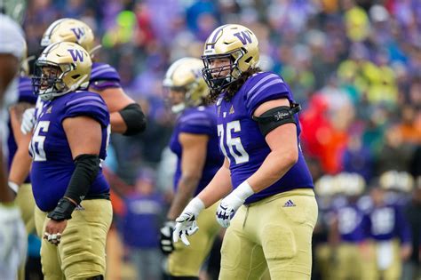 Woof Huskies Earn Another In State Ol Commitment For 2022