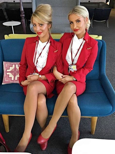 flight attendants scrolller