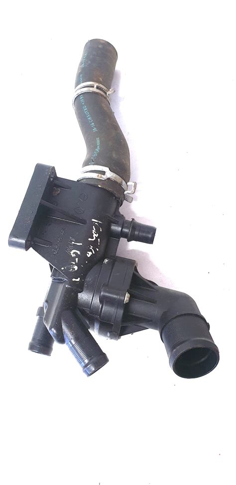 used nissan qashqai thermostat housing 110614574r