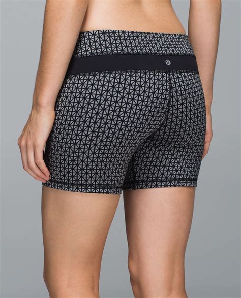 Lululemon Groove Short Full On Luon Regular Tri Geo Silver Spoon