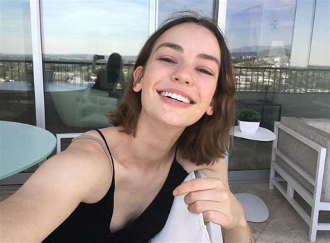 Britt Casey In Atypical Casey Atypical Pretty People Beautiful People Brigette Lundy Paine