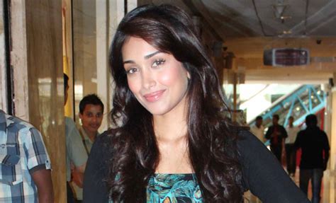 Bollywood Actress Jiah Khan Commits Suicide In Mumbai Latest Trends