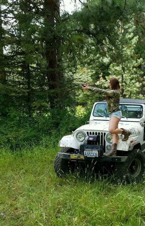 Pin On Jeep Girl