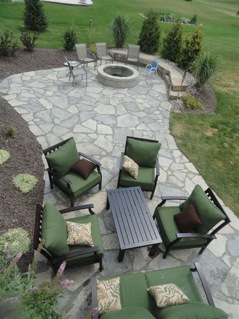 15 Patio Designs With Flagstone 2022
