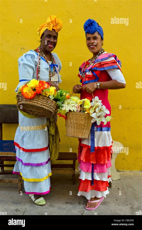 Traditional Costume In Cuba Hi Res Stock Photography And Images Alamy Vlr Eng Br
