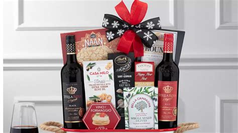 Best Stella Rosa Gift Sets For The Sweet Wine Lover In Your Life