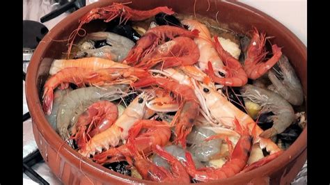 Dispone de una sobria terraza. Zarzuela de pescado y marisco Vídeo receta 24 aquí ...