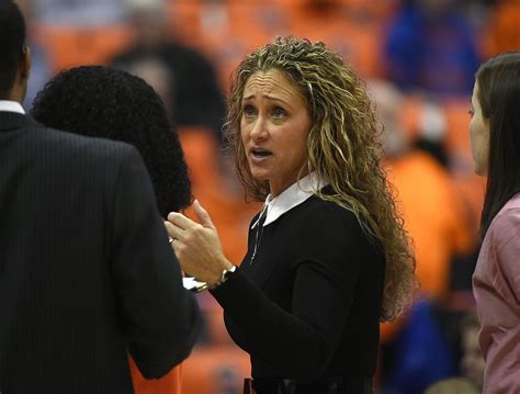 Syracuse Womens Basketball Assistant Tammi Reiss Named New Head Coach