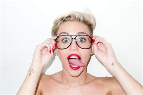 Miley Cyrus Twerk Photos BlackSportsOnline