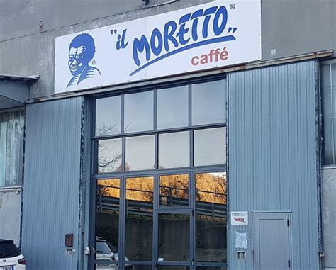 Lo spaccio aziendale è un'area di 250 mq adibita alla vendita delle produzioni della fondazione: Tutti i servizi "Caffè Il Moretto" | Torrefazione genovese da più di 70 anni