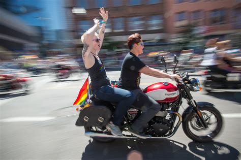Photos A Rollicking Twin Cities Pride Parade Touched With Sadness