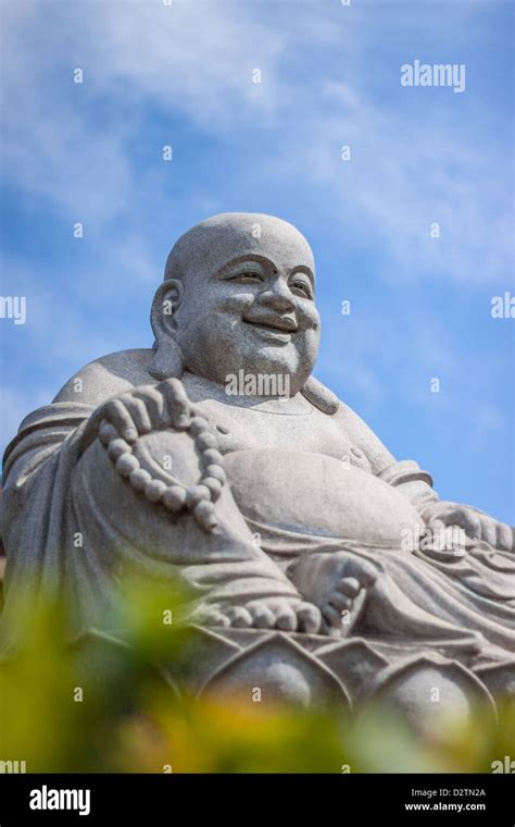 Buddha Statue Stock Photo Alamy