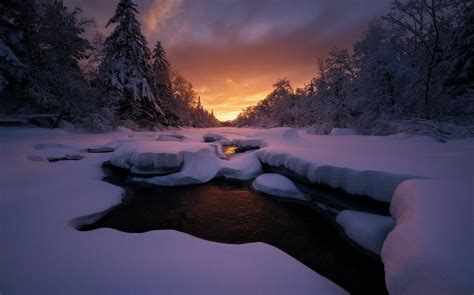 2002073 Colorful Beautiful Sunset Sky Lake Winter Snow Ice