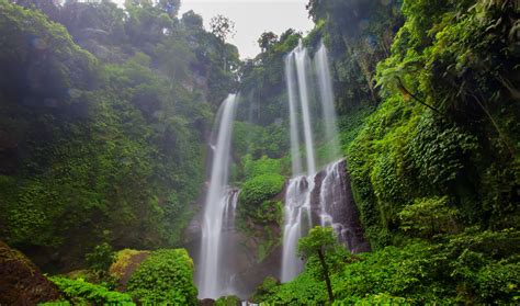 Pemandangan Indah Di Bali Sekumpul Waterfall Buleleng Yang Mempesona
