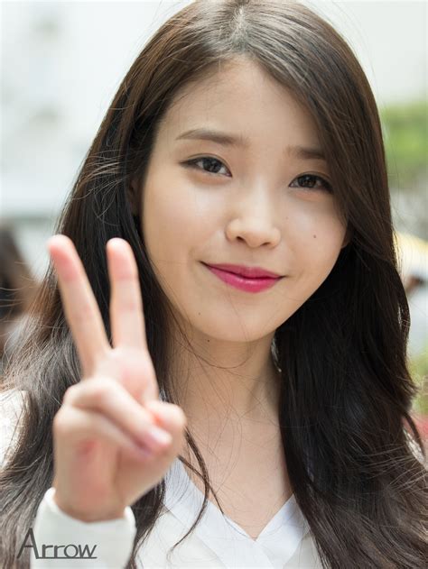 150609 Iu After Work For Producer Filming Iu Photo 38551970 Fanpop