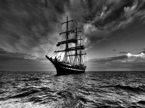 The Ship Sails