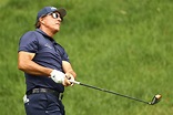 Phil Mickelson storms to second-round lead at Travelers