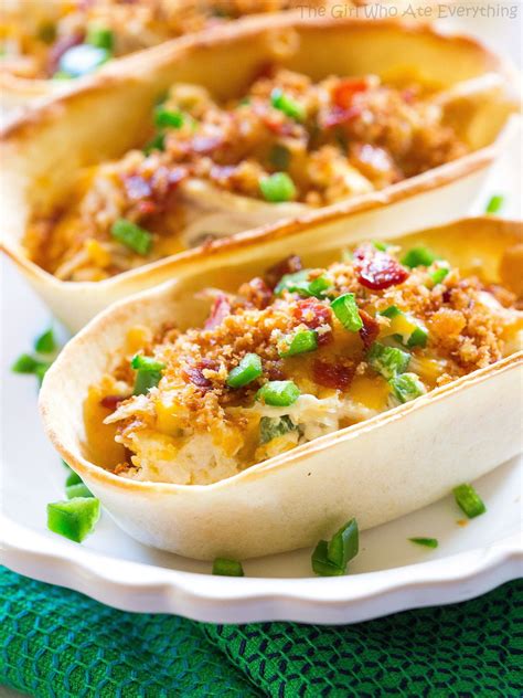 If you love cheesy jalapeño poppers, you are going to love jalapeno popper chicken casserole recipe. Jalapeno Popper Chicken Tacos | Recipe | Food recipes, Eat ...