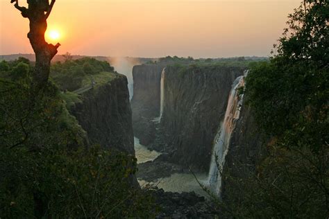 Victoria Falls Pictures Photos Image And Facts