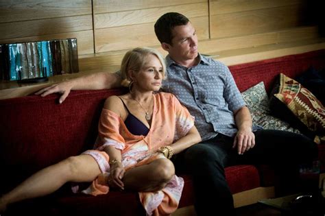 Ellen Barkin Soars In A Tv Remake That Roars San Antonio