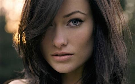 Olivia Wilde Windows 10 Theme Themepackme