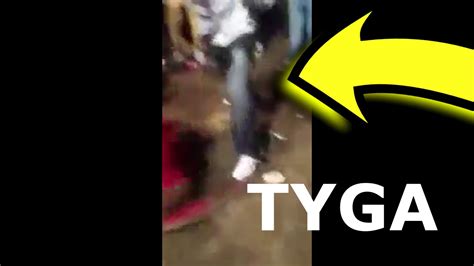 Celebrity Fights Tyga Vs Travis Scott Fight At Club Youtube