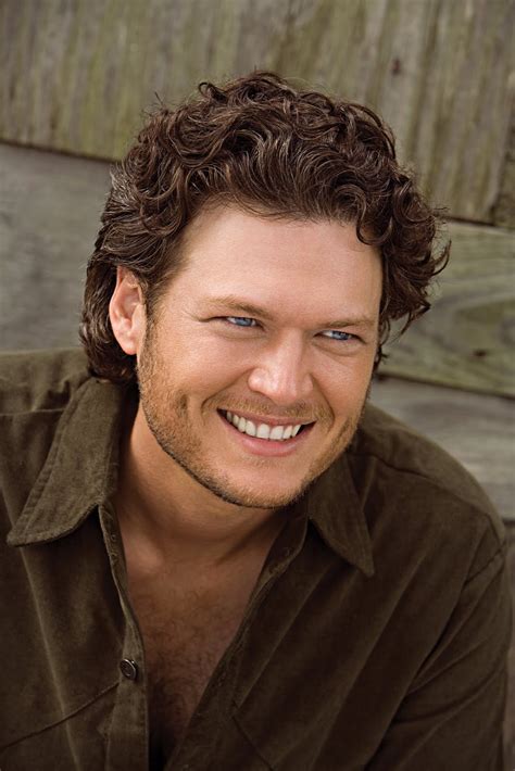 blake shelton to co host the academy of country music awards ~ celebrity review