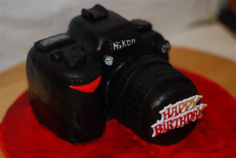 Show me how you want to. Bitter-Sweet Bakery: Nikon D90 Camera Cake (White ...