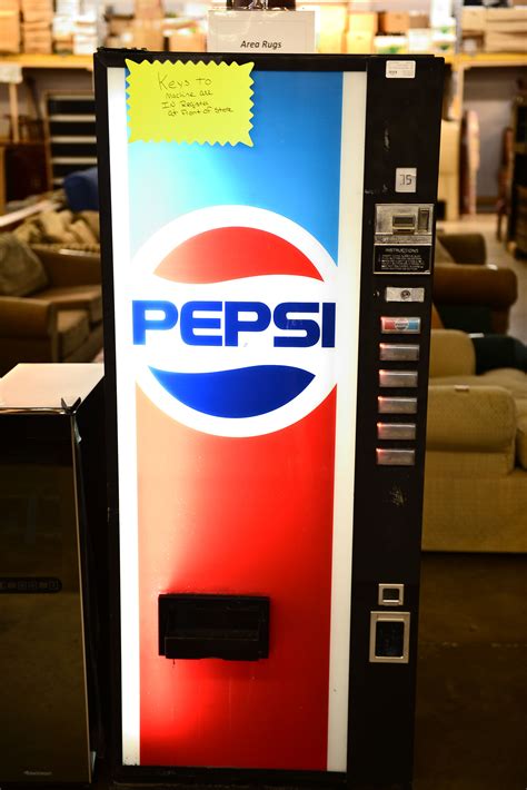 Calling All Pepsi Fans We Have A 1987 12oz Can Pepsi Vending Machine