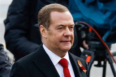 Dmitri Medvedev Russia Fights For A Millennium Of History Prensa Latina