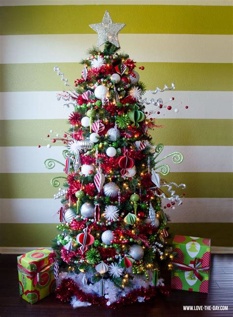 Whimsical Christmas Tree Decorating Ideas Michaels Makers Christmas